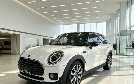 MINI Clubman, 2023 год, 2 355 124 рублей, 1 фотография