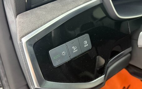 Audi Q3, 2021 год, 2 465 000 рублей, 8 фотография