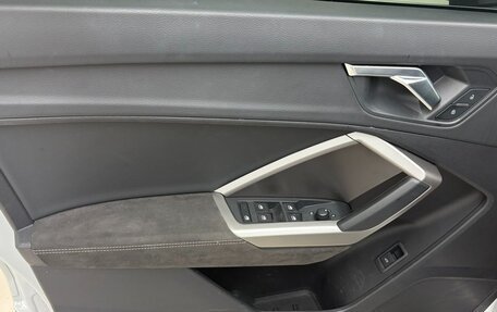 Audi Q3, 2021 год, 2 465 000 рублей, 7 фотография