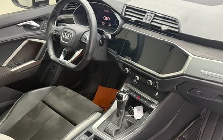 Audi Q3, 2021 год, 2 465 000 рублей, 21 фотография