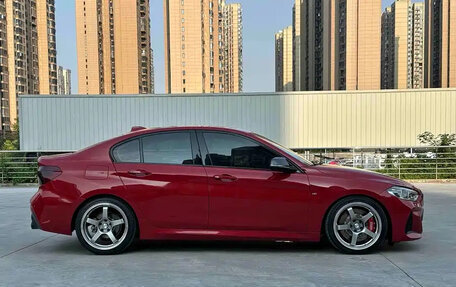 BMW 1 серия, 2022 год, 1 650 000 рублей, 8 фотография
