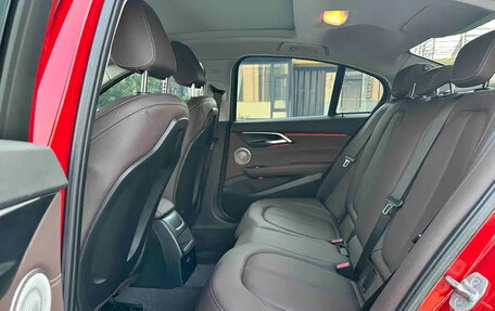 BMW 1 серия, 2022 год, 1 650 000 рублей, 12 фотография