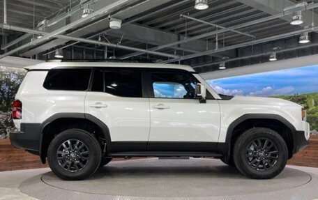 Toyota Land Cruiser Prado, 2026 год, 7 400 000 рублей, 5 фотография