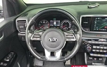 KIA Sportage IV рестайлинг, 2021 год, 2 410 000 рублей, 8 фотография