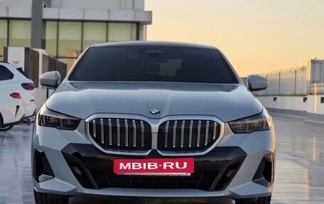 BMW 5 серия, 2026 год, 7 077 777 рублей, 2 фотография