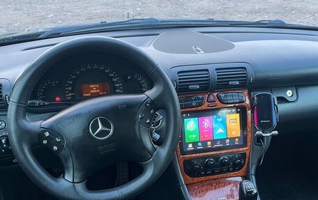 Mercedes-Benz C-Класс, 2002 год, 500 000 рублей, 11 фотография