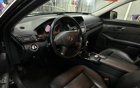 Mercedes-Benz E-Класс, 2011 год, 1 700 000 рублей, 12 фотография