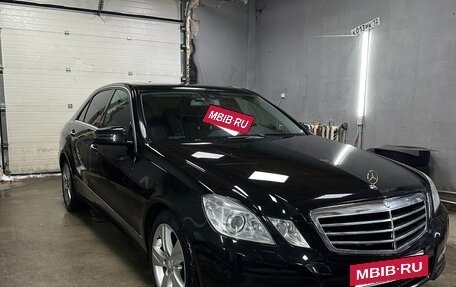 Mercedes-Benz E-Класс, 2011 год, 1 700 000 рублей, 10 фотография