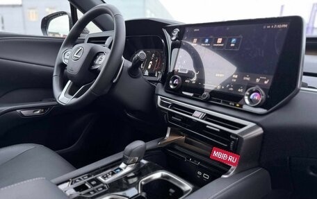 Lexus RX IV рестайлинг, 2025 год, 8 490 000 рублей, 11 фотография