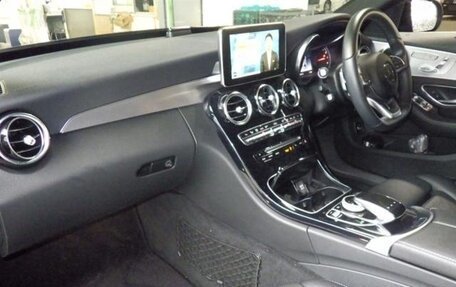 Mercedes-Benz C-Класс, 2017 год, 1 438 000 рублей, 3 фотография