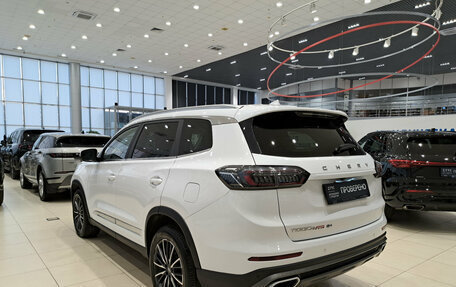 Chery Tiggo 8 Pro, 2023 год, 2 450 000 рублей, 7 фотография