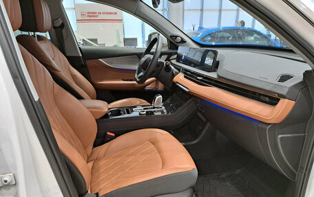 Chery Tiggo 8 Pro, 2023 год, 2 450 000 рублей, 11 фотография