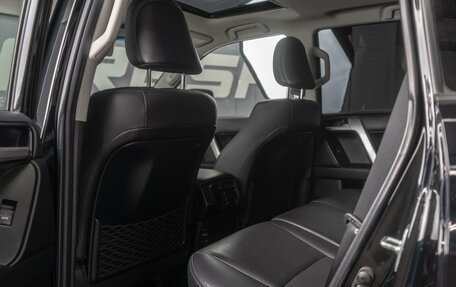 Toyota Land Cruiser Prado 150 рестайлинг 2, 2021 год, 11 фотография
