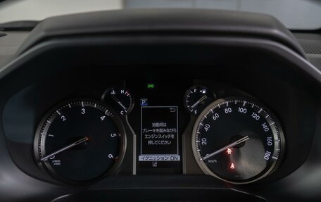 Toyota Land Cruiser Prado 150 рестайлинг 2, 2021 год, 14 фотография
