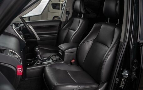 Toyota Land Cruiser Prado 150 рестайлинг 2, 2021 год, 10 фотография