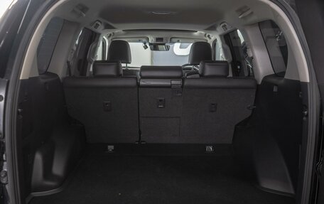 Toyota Land Cruiser Prado 150 рестайлинг 2, 2021 год, 21 фотография