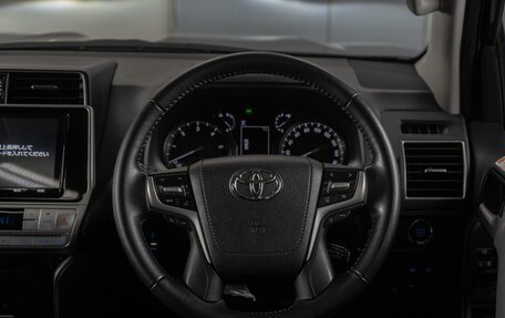 Toyota Land Cruiser Prado 150 рестайлинг 2, 2021 год, 20 фотография