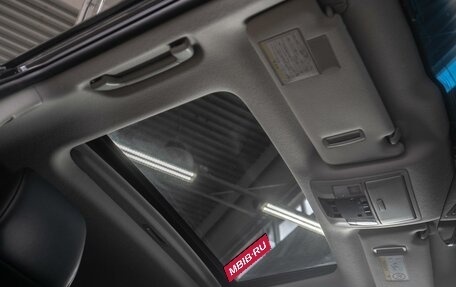Toyota Land Cruiser Prado 150 рестайлинг 2, 2021 год, 19 фотография