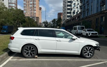 Volkswagen Passat B8 рестайлинг, 2020 год, 1 250 000 рублей, 4 фотография
