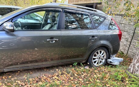 KIA cee'd I рестайлинг, 2010 год, 500 000 рублей, 3 фотография