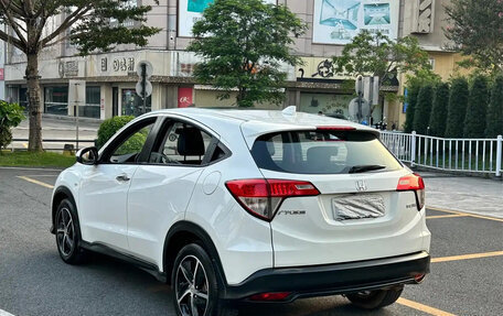 Honda Vezel, 2022 год, 1 560 275 рублей, 6 фотография
