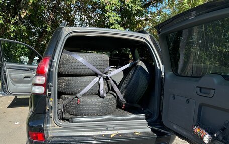 Toyota Land Cruiser Prado 120 рестайлинг, 2008 год, 1 850 000 рублей, 13 фотография