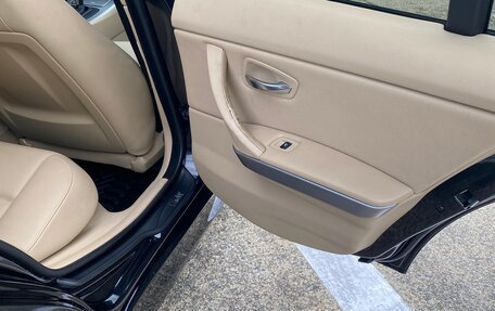 BMW 3 серия, 2008 год, 1 400 000 рублей, 16 фотография