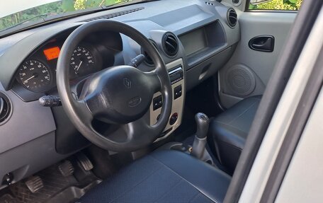Renault Logan I, 2007 год, 300 000 рублей, 3 фотография