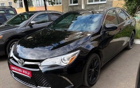Toyota Camry, 2015 год, 2 300 000 рублей, 2 фотография
