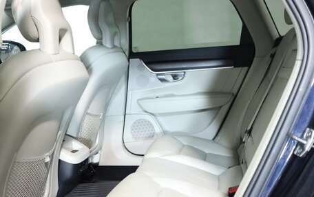 Volvo V90 Cross Country I рестайлинг, 2017 год, 2 700 000 рублей, 21 фотография