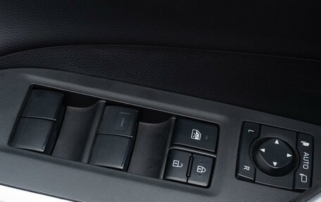 Toyota RAV4, 2022 год, 4 201 000 рублей, 18 фотография