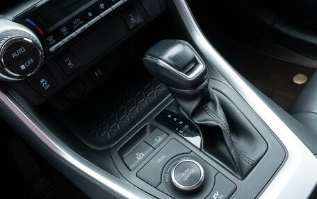 Toyota RAV4, 2022 год, 4 201 000 рублей, 19 фотография