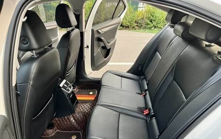 Skoda Octavia, 2022 год, 1 250 000 рублей, 16 фотография