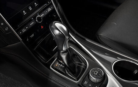 Infiniti Q50 I рестайлинг, 2016 год, 1 385 000 рублей, 14 фотография
