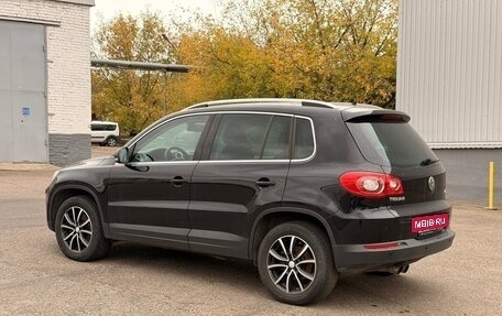Volkswagen Tiguan I, 2010 год, 900 000 рублей, 2 фотография