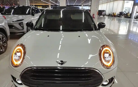MINI Clubman, 2023 год, 2 355 124 рублей, 2 фотография