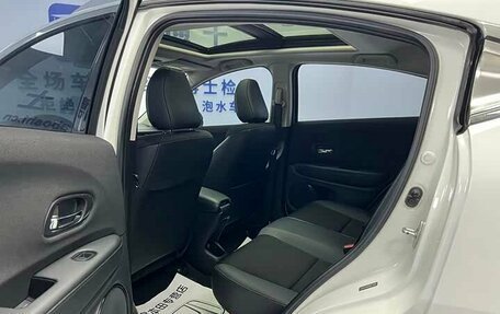 Honda Vezel, 2022 год, 1 814 312 рублей, 17 фотография