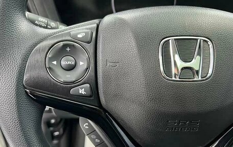 Honda Vezel, 2022 год, 1 814 312 рублей, 14 фотография