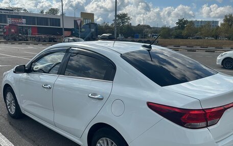 KIA Rio IV, 2017 год, 1 450 000 рублей, 6 фотография