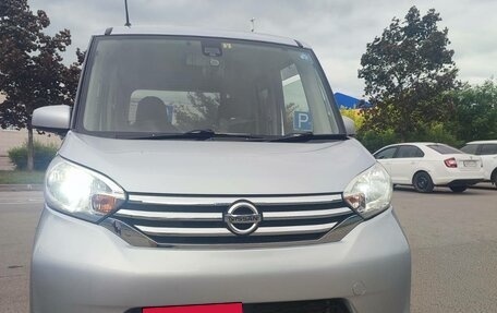 Nissan Dayz Roox I рестайлинг, 2015 год, 650 000 рублей, 4 фотография