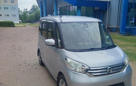 Nissan Dayz Roox I рестайлинг, 2015 год, 650 000 рублей, 17 фотография