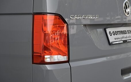 Volkswagen Caravelle T6 рестайлинг, 2023 год, 4 350 000 рублей, 6 фотография