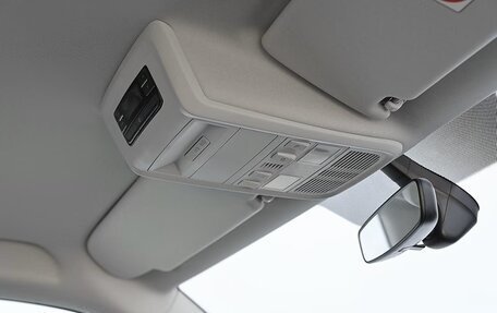Volkswagen Caravelle T6 рестайлинг, 2023 год, 4 350 000 рублей, 13 фотография