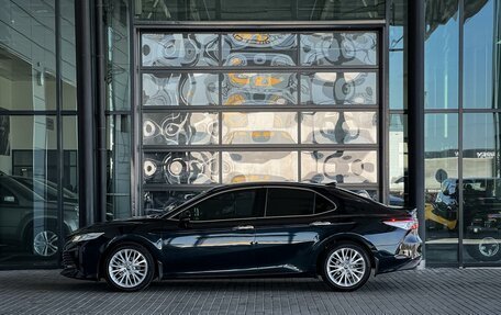 Toyota Camry, 2019 год, 2 999 000 рублей, 4 фотография