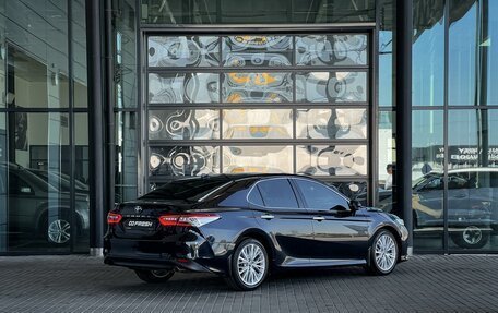 Toyota Camry, 2019 год, 2 999 000 рублей, 7 фотография