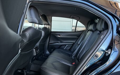 Toyota Camry, 2019 год, 2 999 000 рублей, 15 фотография