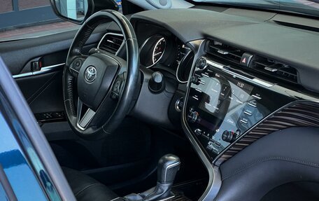 Toyota Camry, 2019 год, 2 999 000 рублей, 21 фотография