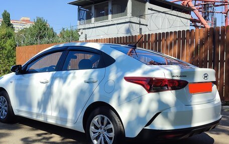 Hyundai Solaris II рестайлинг, 2020 год, 1 350 000 рублей, 2 фотография