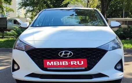 Hyundai Solaris II рестайлинг, 2020 год, 1 350 000 рублей, 5 фотография