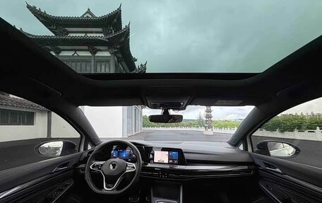 Volkswagen Golf VIII, 2023 год, 1 545 000 рублей, 8 фотография